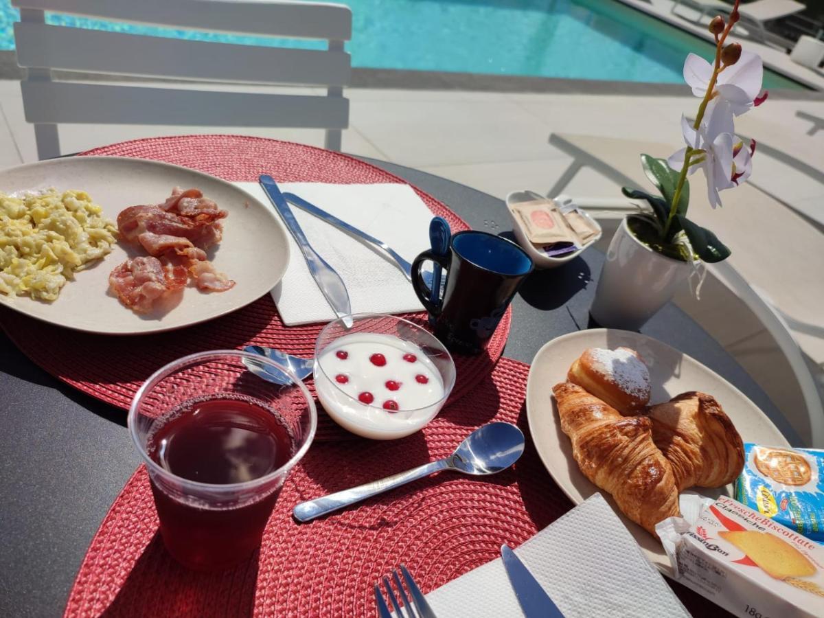 풀사노 Divina Perla B&B 외부 사진